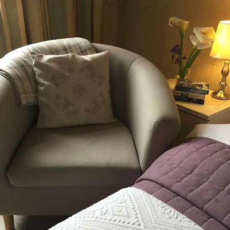 Country Views 3* Victoria